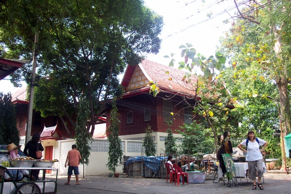 Wat Chana Songkram