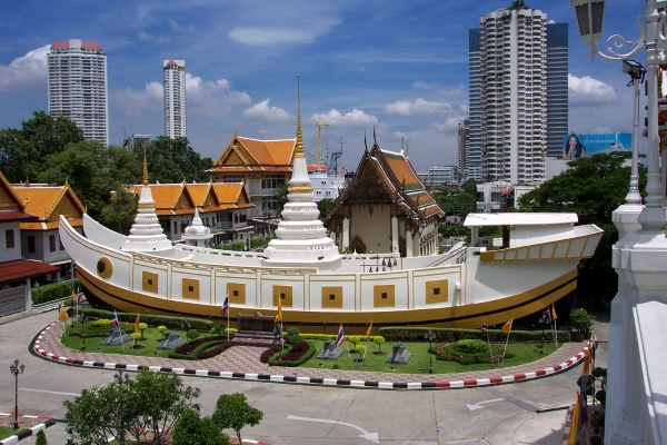 The boat-shaped chapel