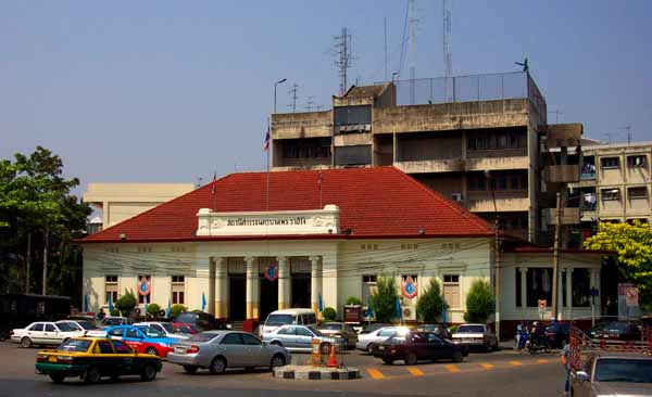 Ratchawong Police Station