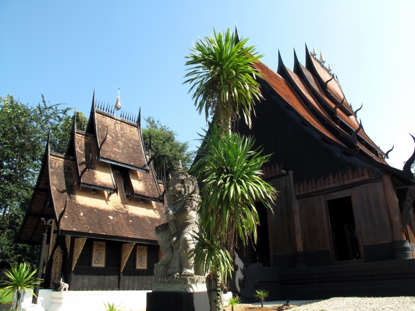 The little chapel and grand hall of the Black House