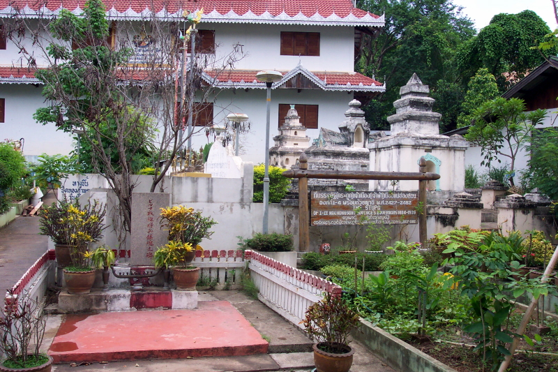 Reclining Buddha