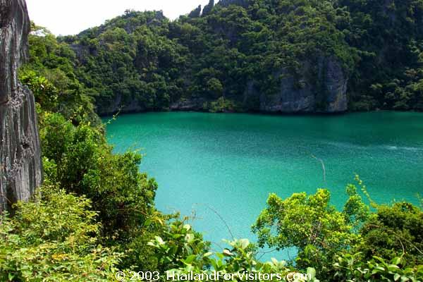 The 'hidden lake' in the Angthong Marine Park