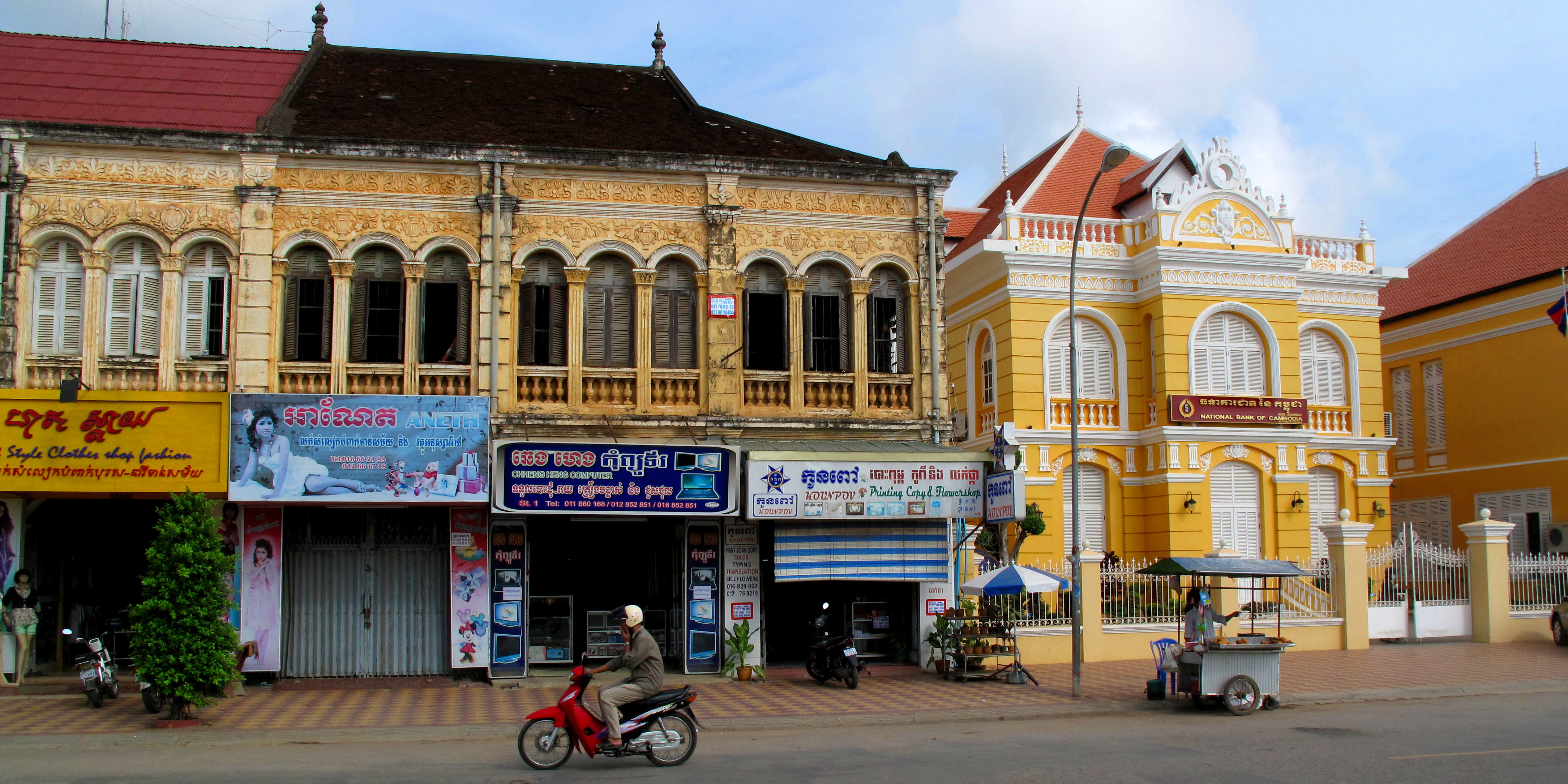 Old buildings facing the river