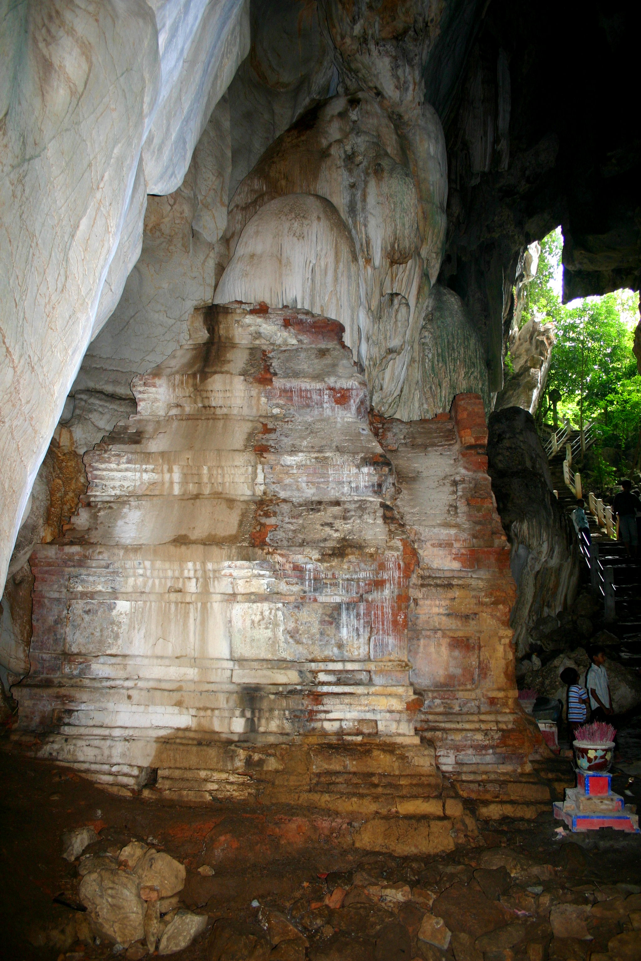 Phnom Chosir Temple