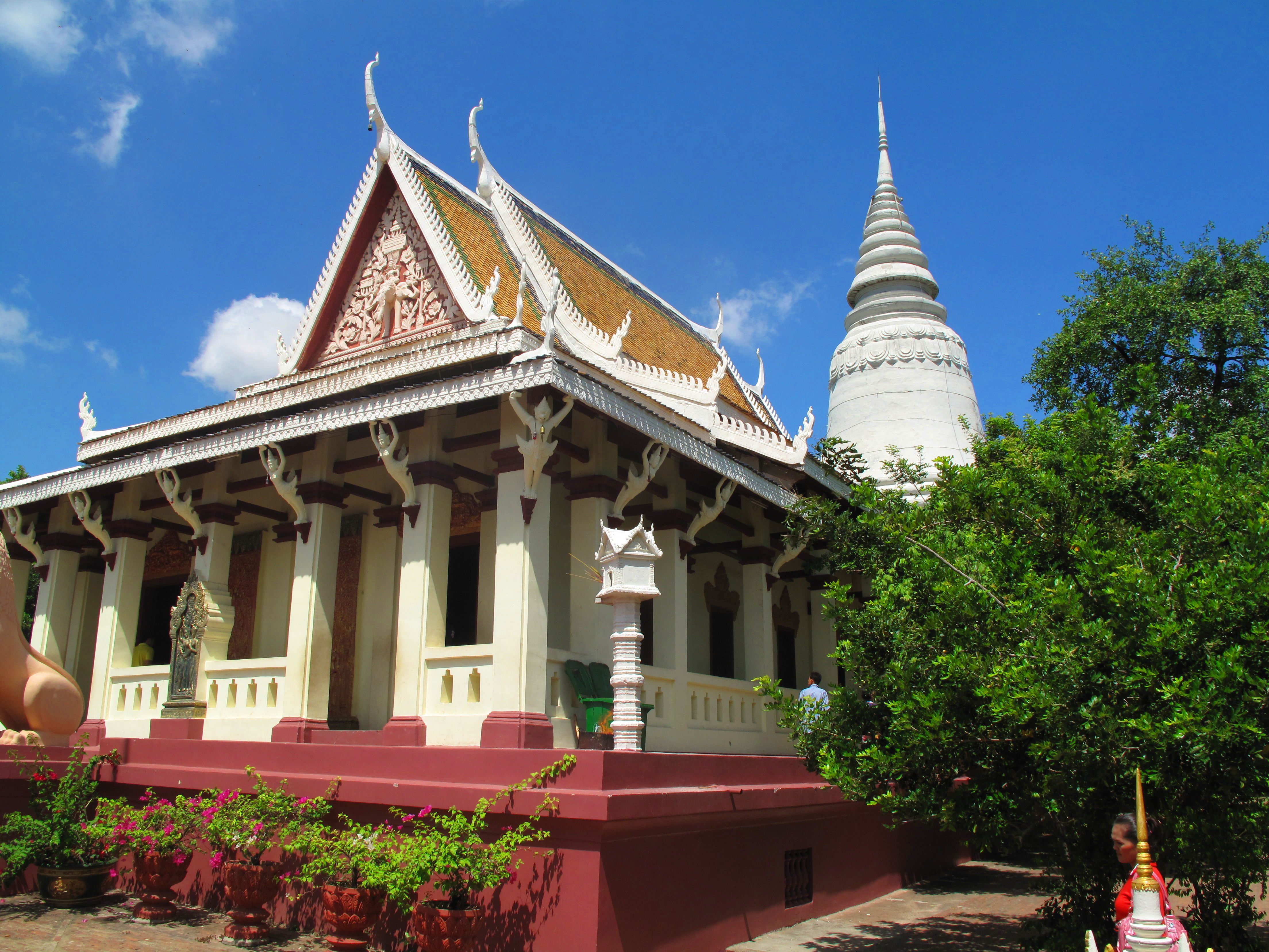 Wat Phnom Asia For Visitors