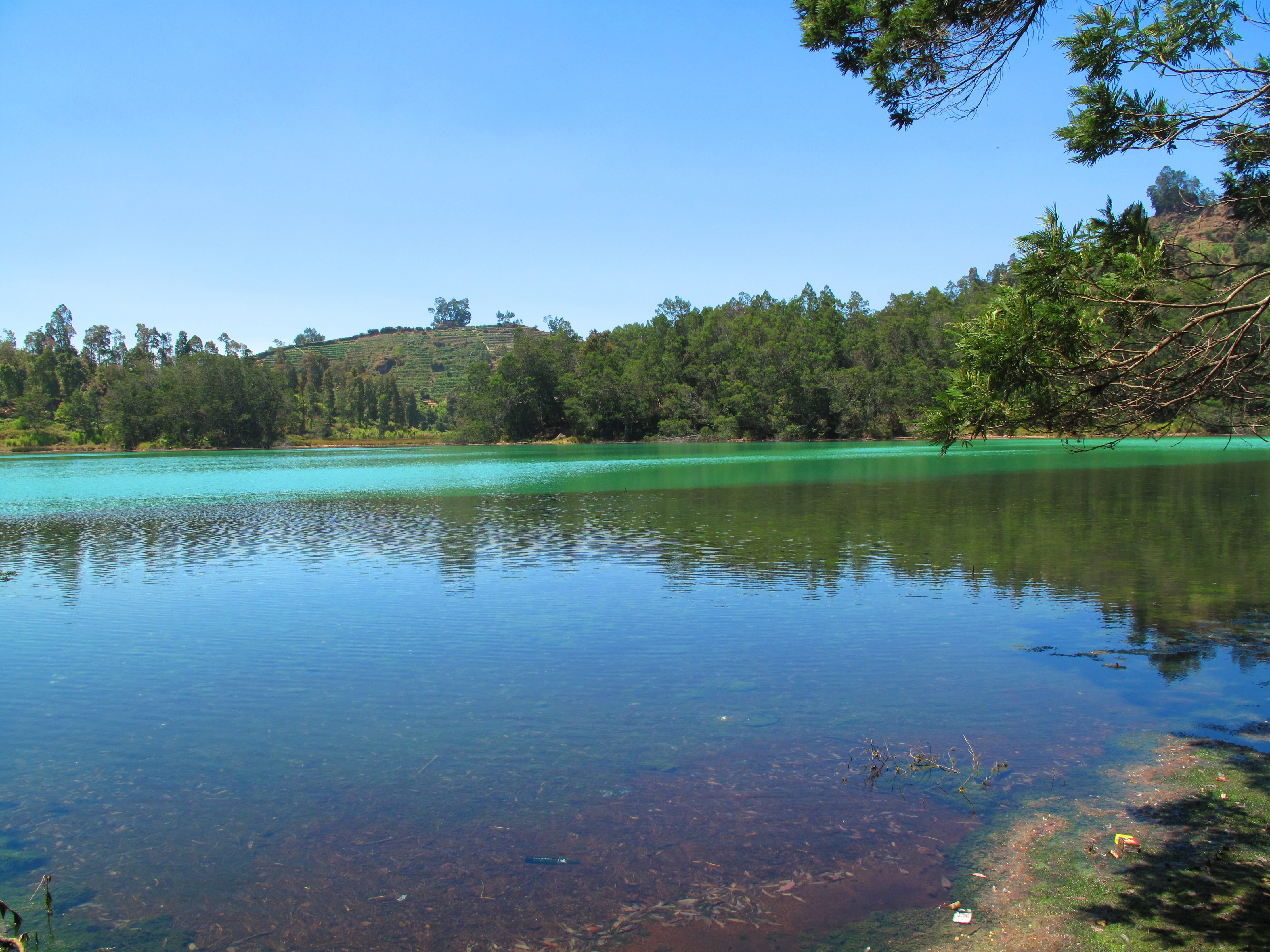 The big lake near the 'beach' at the far end