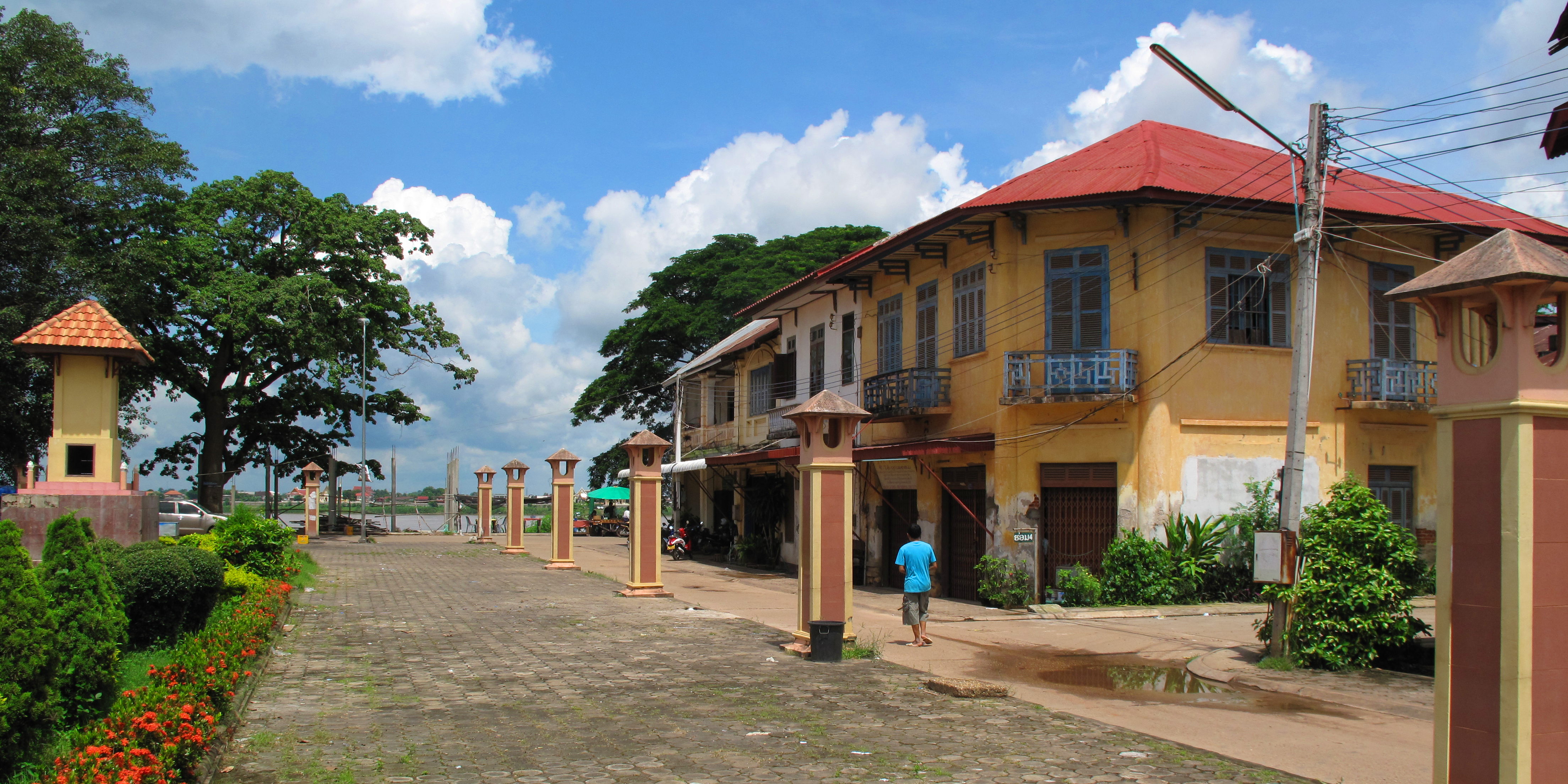 The old town center plaza, looking towards the river