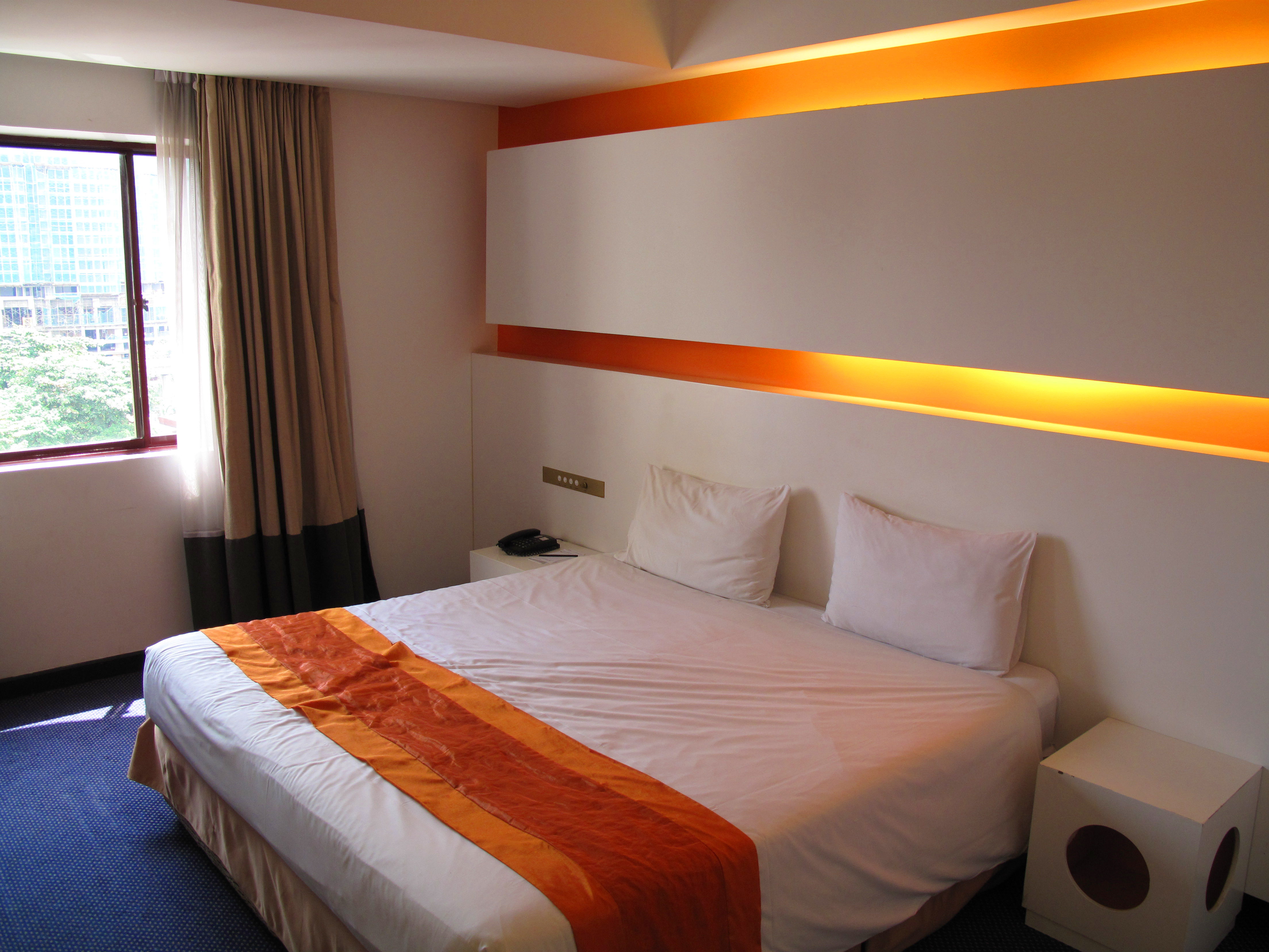 Citrus Hotel Room