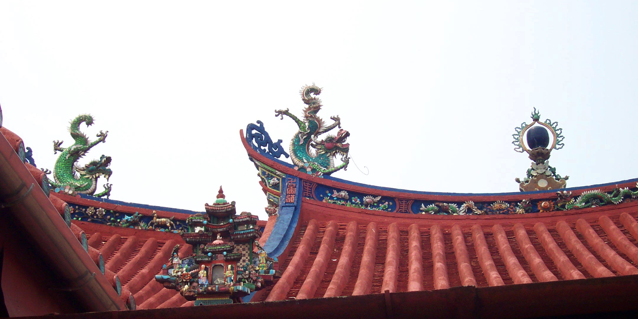 Some of the elaborate sculptures on the roof of the temple