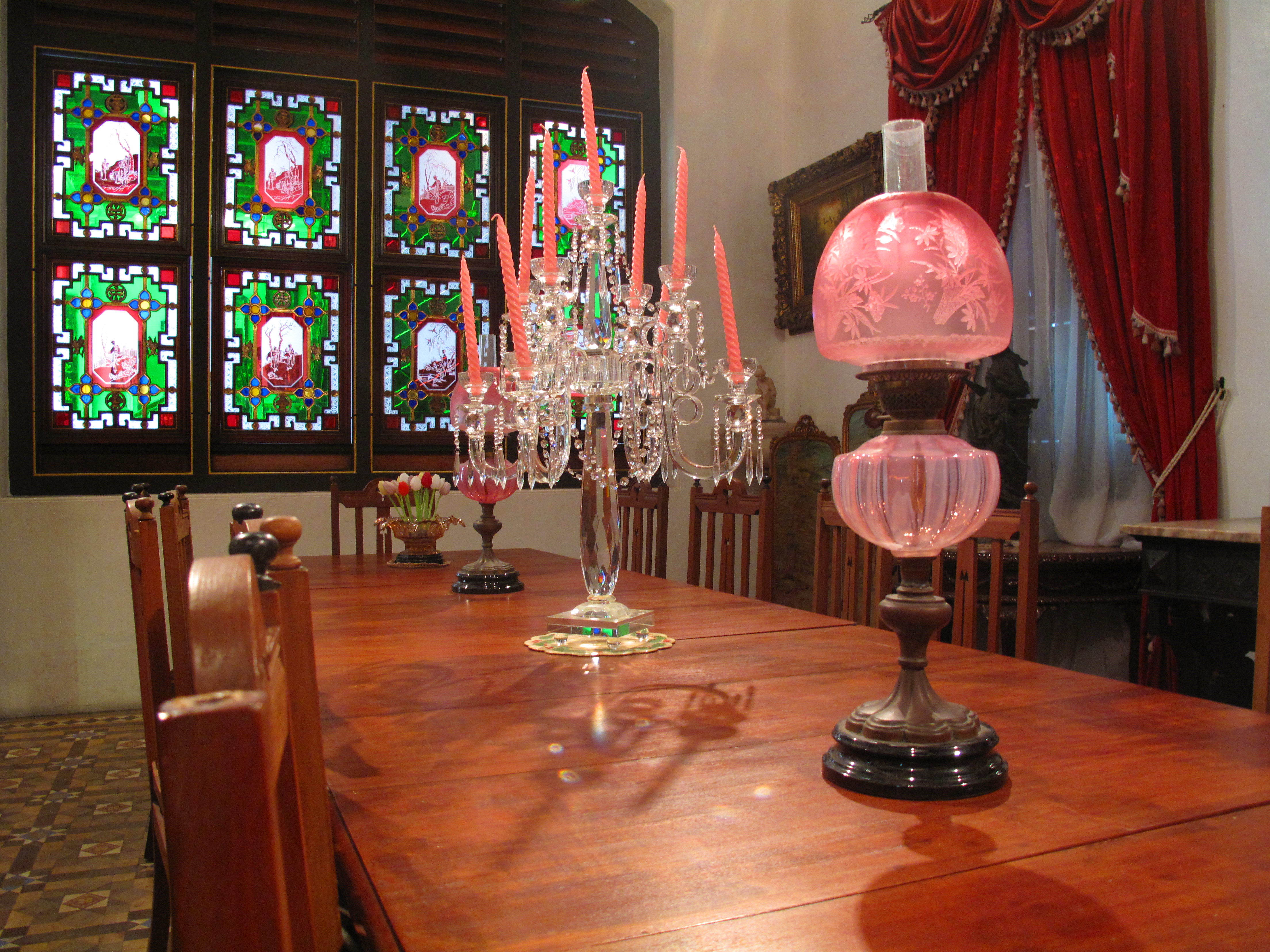 The 'pink' dining room