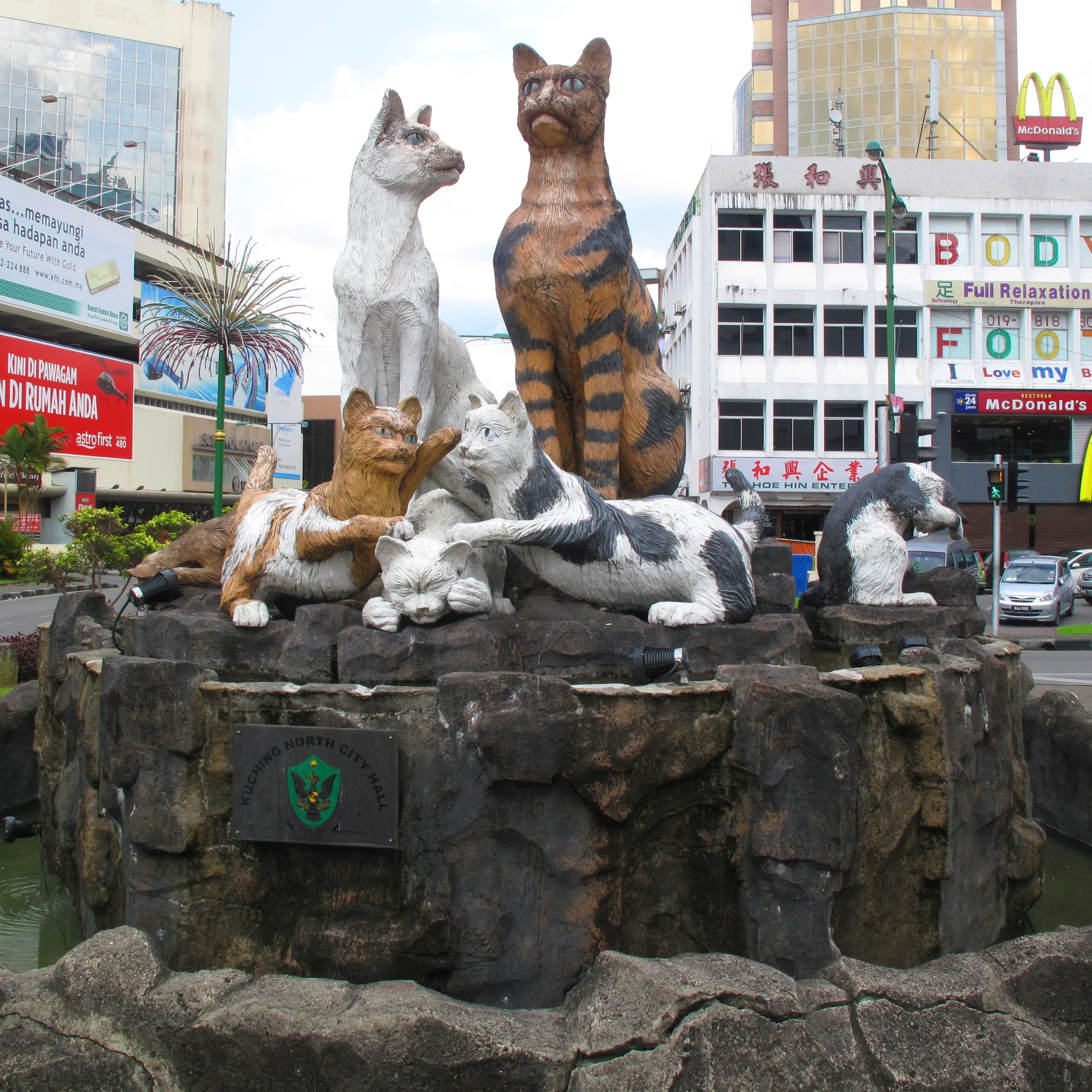 The concrete cats welcoming you to Kuching