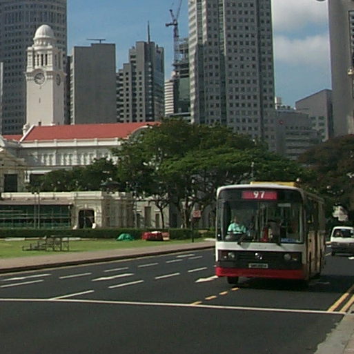 Getting around in Singapore