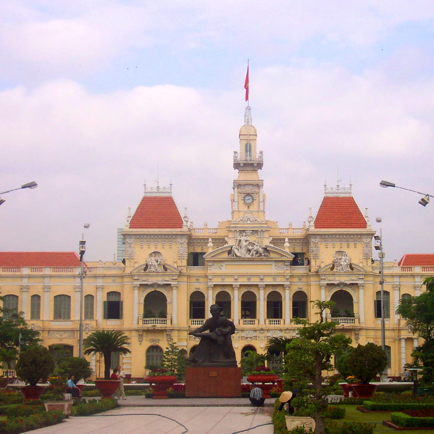 Ho Chi Minh City Hall